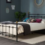 Atlas Small Double 4' Bedframe