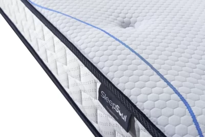 The SleepSoul Air Mattress.  Excellent Quality and Exceptionally Good value for Money!!!! – ONLY £149