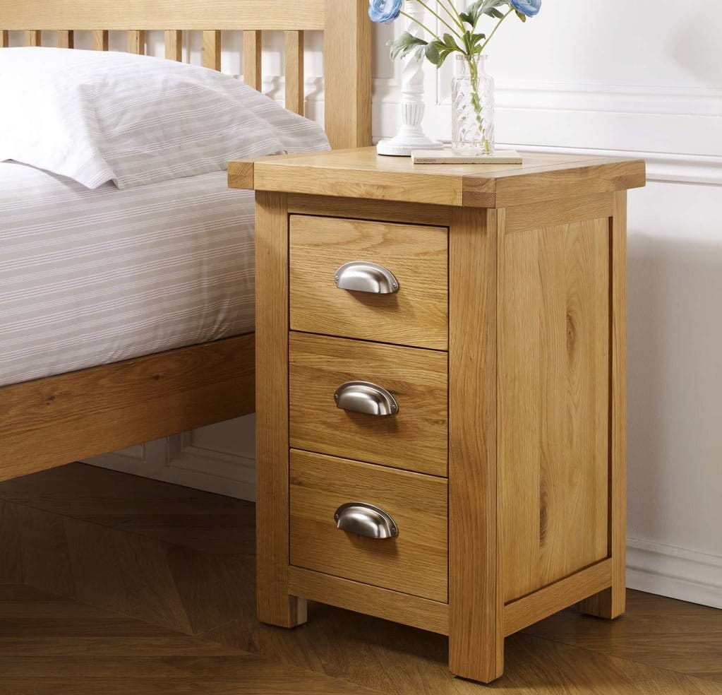 Woburn Large 3 Drawer Bedside - Image 6