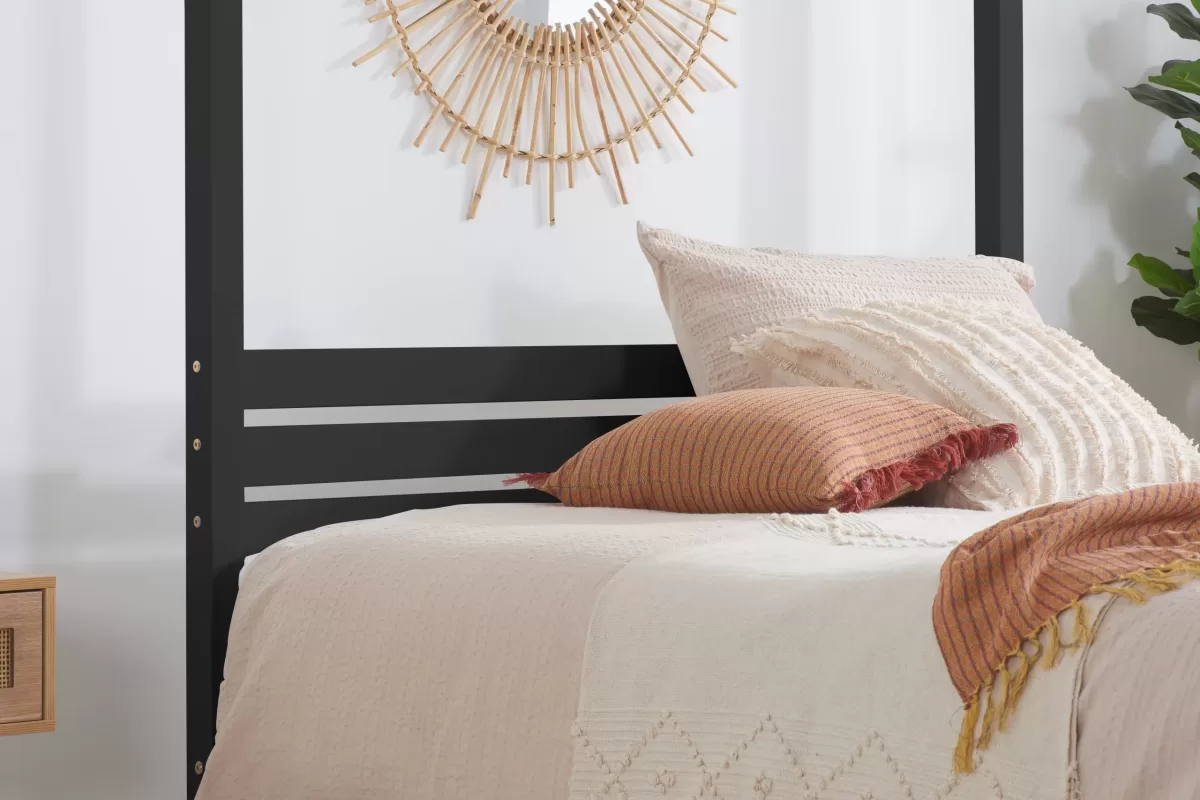 MERCIA FOUR POSTER BED WHITE - Image 3