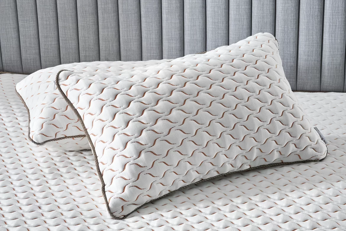 THE ULTIMATE PILLOW by Ferreira – As Seen on TV